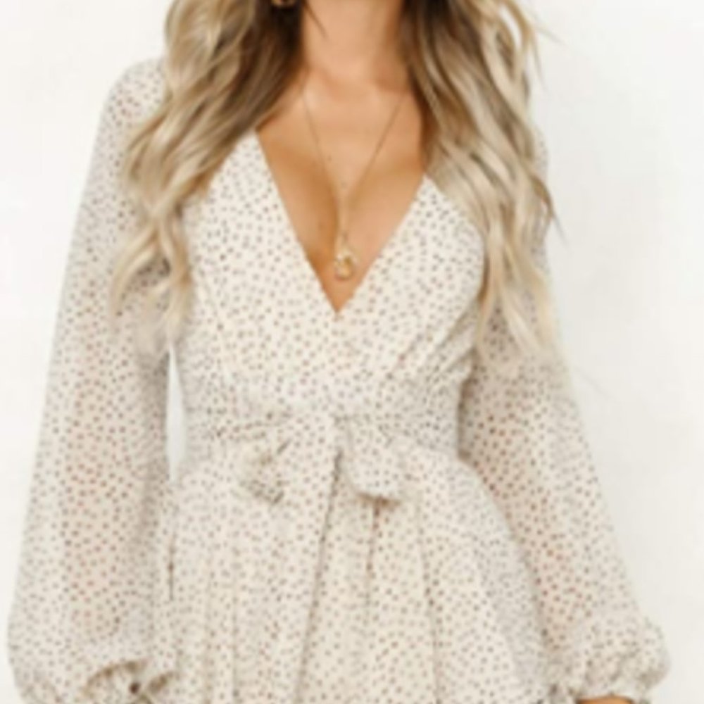 Ruffle Plunge Printed Romper - Picture 1 of 5